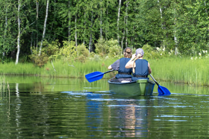 Canoeing down the river Pyhäjoki (4 hours)
