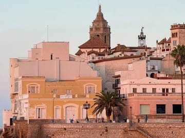 Sitges. Private Tour Beautiful Escape Barcelona