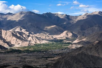 Khardungla Pass Day Trip from Leh with Scenic Views