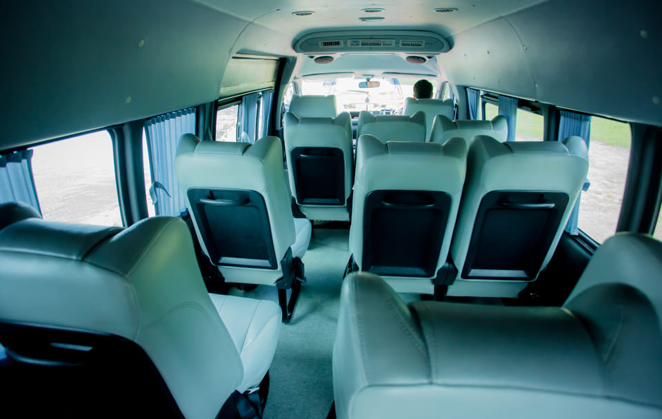 Chiang Mai: Private Airport Transfer to or from Chiang Rai