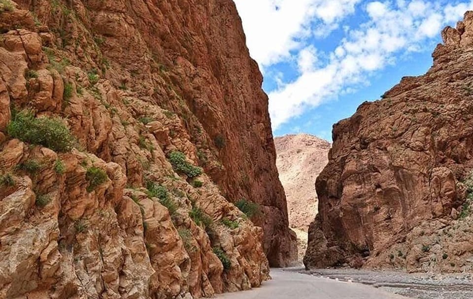 4-Day Desert Adventure Tour from Marrakech to Boumalne Dades