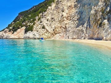 Ithaca Day Cruise and Bus Transfer from Agia Efimia