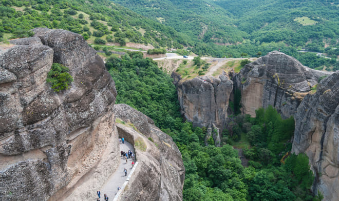 Hidden Trails of Meteora Hiking Tour 5