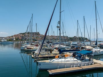 Yacht Pipit : Private Sailing through the History of Kavala (Autumn)