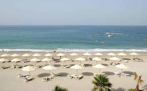 Dibba and Fujairah Day Trip with Lunch from Dubai