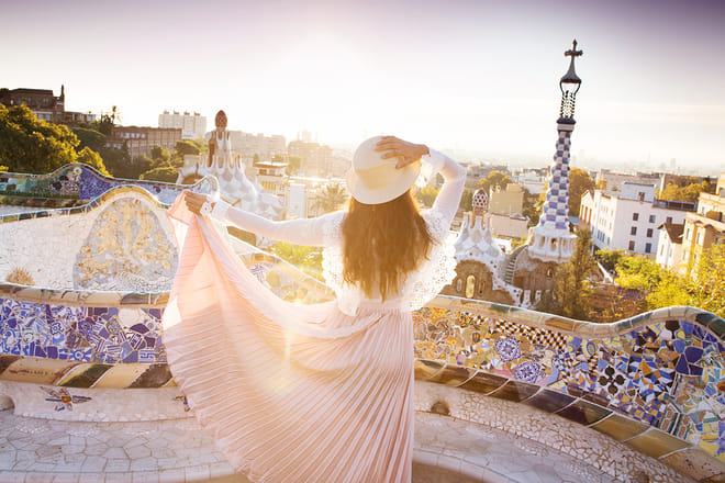 Private Park Güell Photoshoot with Skip-the-Line Access