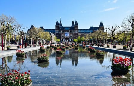 Private Walking Tour and Photoshoot at Rijksmuseum, Amsterdam