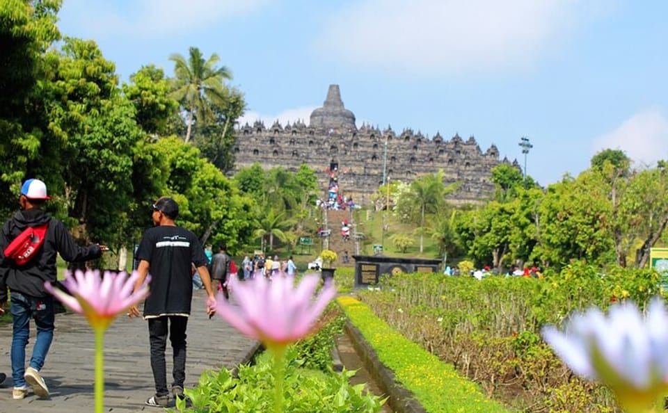 Adventure Tour of Mount Merapi and Temples from Yogyakarta