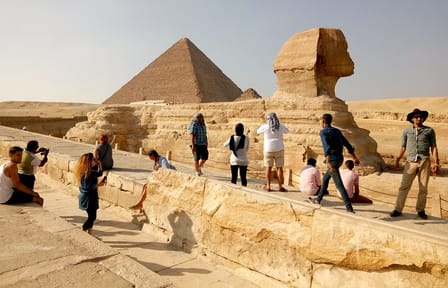 Camel Ride and Lunch Tour at the Giza Pyramids in Cairo
