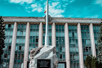 Chisinau Walking Tour with Local Guide