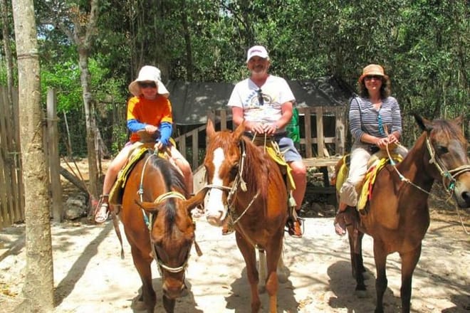 Horseback Riding Tour in the Tropical Jungle from Cancun and Riviera Maya 8