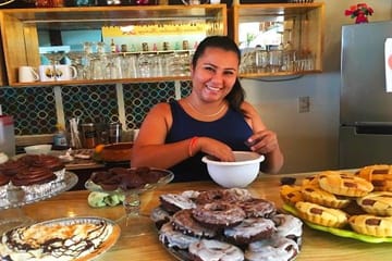 West Bay Beach Tour with Chocolate and Rum Factory Visit