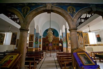 2-Night Private Tour: Madaba,Mount Nebo,Dana Biosphere,Petra,Wadi Rum & Dead Sea