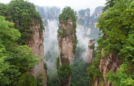 Two-Day Zhangjiajie National Park and Tianmen Mountain Tour
