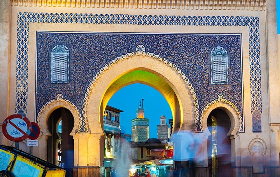 5 Day Chefchaouen Blue City and Fes Luxury Tour from Tangier