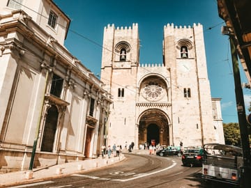 Lisbon Half Day Tour: Alfama Walk and Belém Highlights