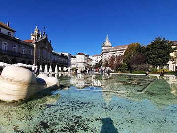 Shared Braga & Guimarães Day Trip from Porto