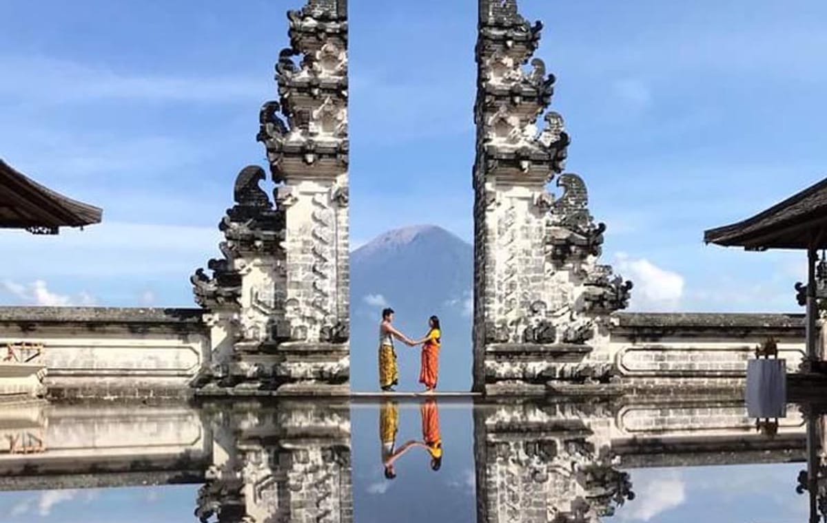 Cultural Day Trip to Lempuyang Temple and Tirta Gangga