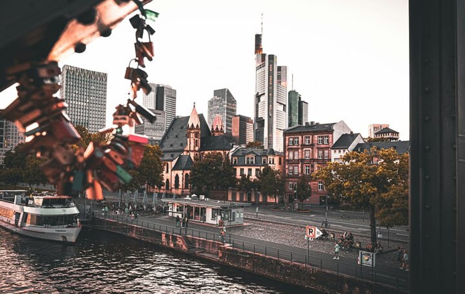 Day Trip to Frankfurt from Stuttgart with Guided Sightseeing