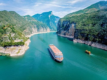 11-Day Yangtze Cruise: Chongqing to Shanghai