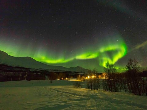 Iceland Reykjavik Northern Lights Bus Tour guided in Chinese冰岛雷市中文极光团, photo 6