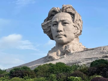 Changsha: Hunan Museum, Fan Paint Workshop & Creative Market