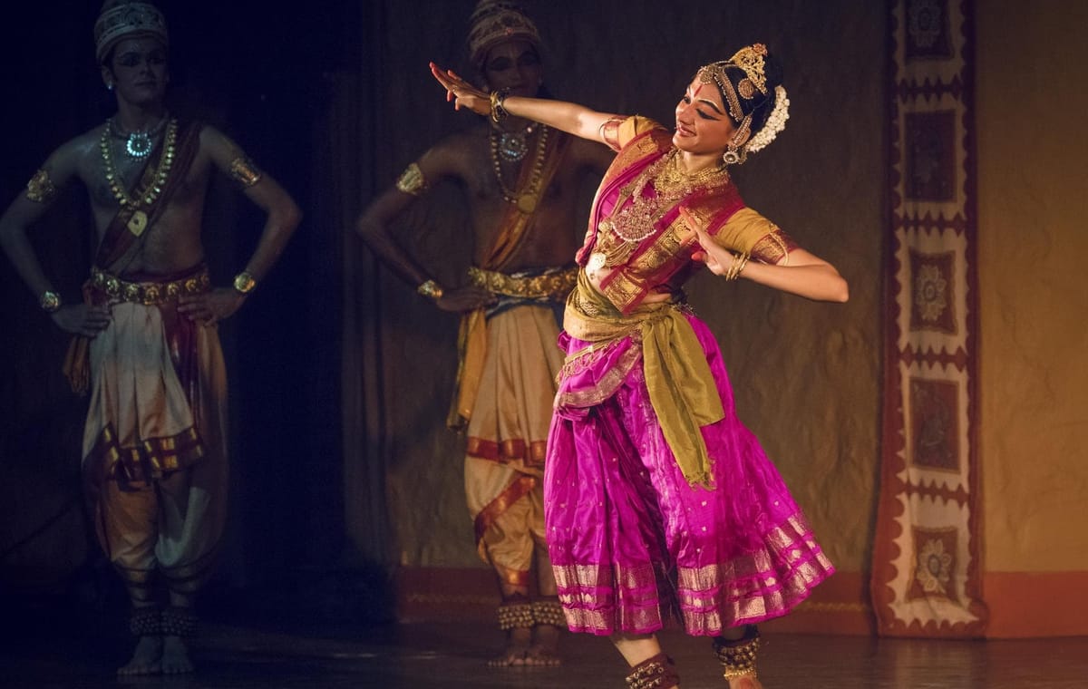 Backwaters & Beyond: Exploring South India’s Temples