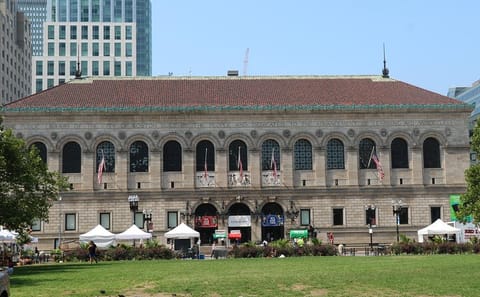 Guided Day Tour of Boston's Historic Landmarks