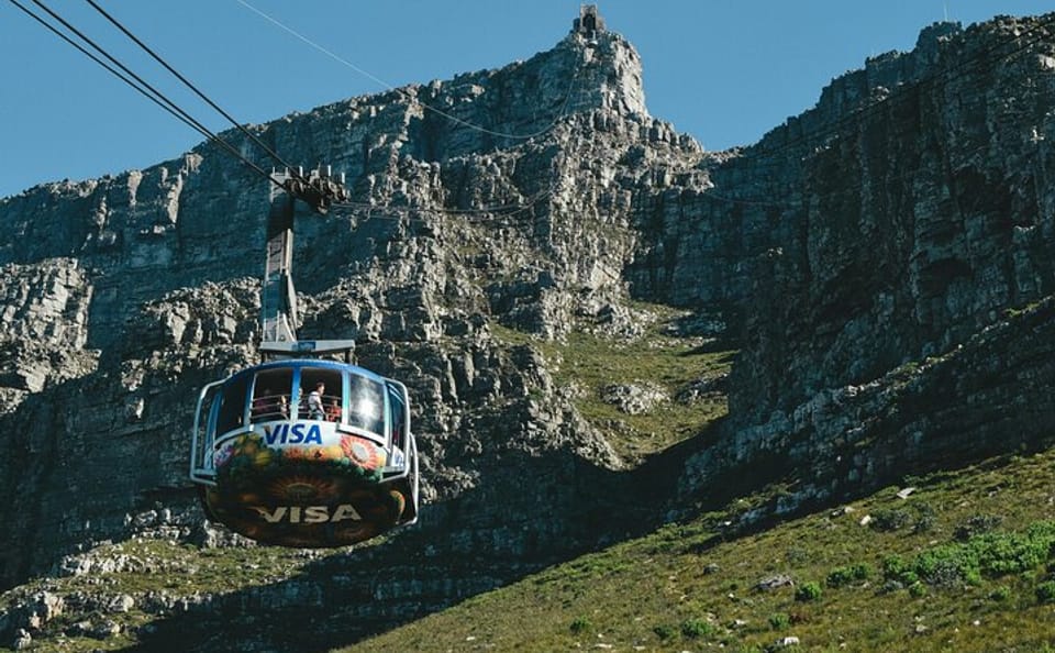 Robben Island and Table Mountain Tour in Cape Town
