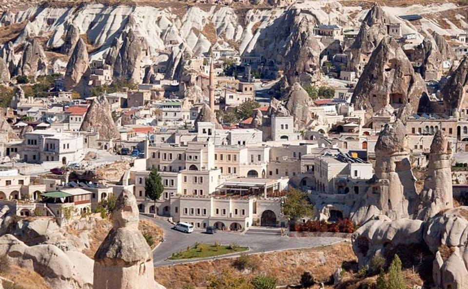 Cappadocia Red Tour: Half-Day Cultural Exploration in Göreme