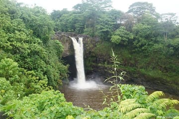 Hilo Volcanoes and Waterfalls Guided Tour in Big Island