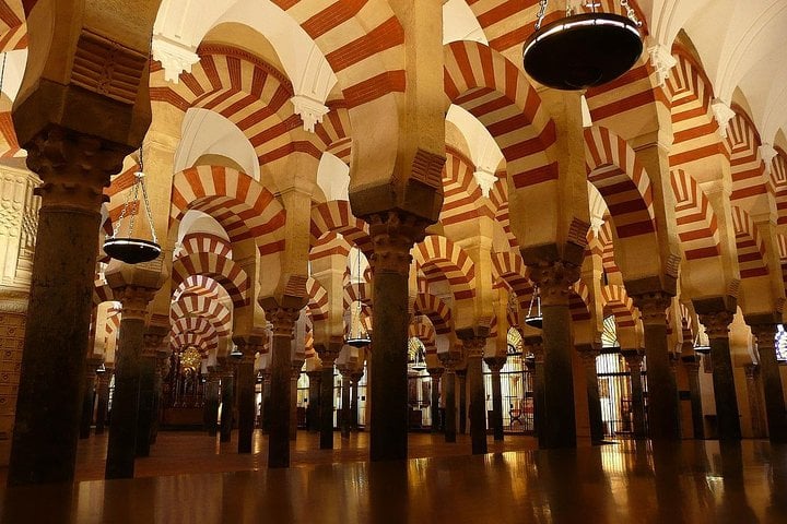 Mosque-Cathedral in Private. Enjoy a unique experience. 2