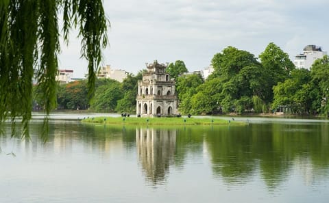Hanoi and Halong Bay Cultural Tour: 5 Days, 4 Nights