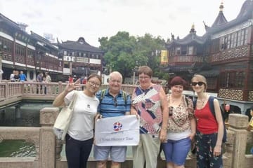 Modern Shanghai Half Day Private Walking Tour