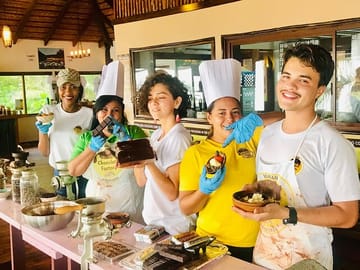 Coxen Hole Beach Access and Local Culture Tour