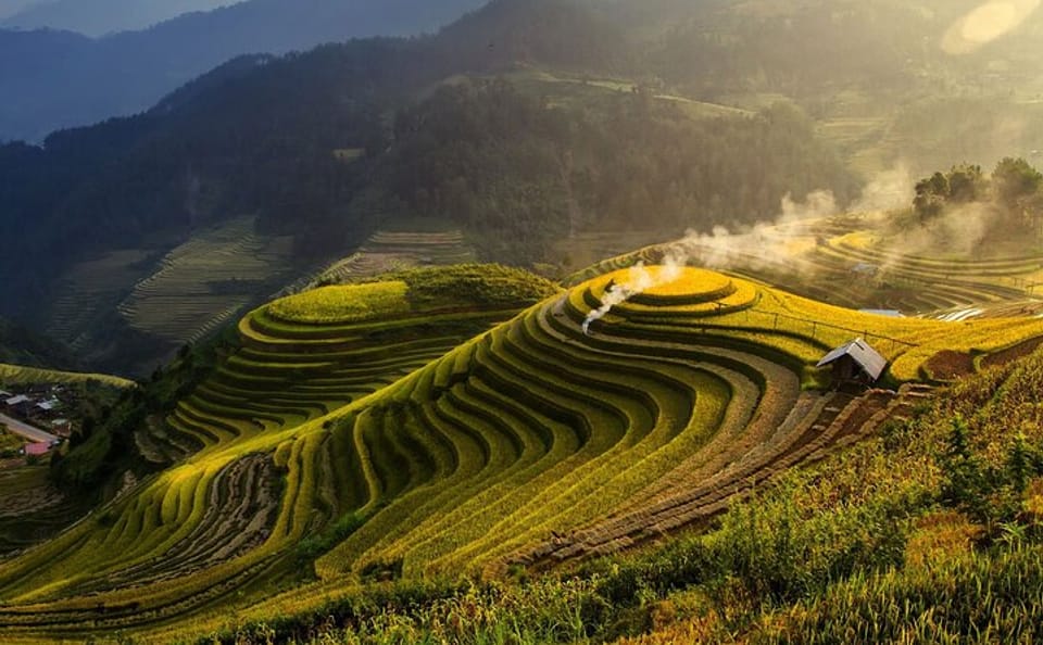 Sapa Town and Bac Ha Market Two-Day Cultural Tour