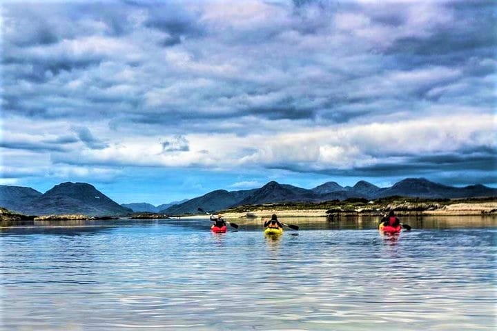 Sunset kayaking in Connemara. Galway. Guided. 4