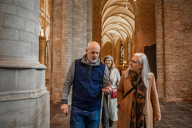 Immersive private tour: Discover Granada's Cathedral, Royal Chapel, and Vibrant Old Town