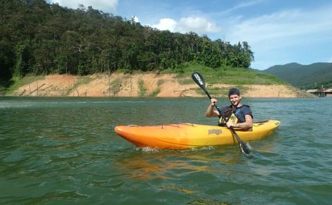 Kayaking or SUP Experience at Sirilanna Lake, Chiang Mai
