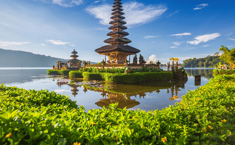 Explore Ubud Palace and Bali's Nature and Culture in 4 Days
