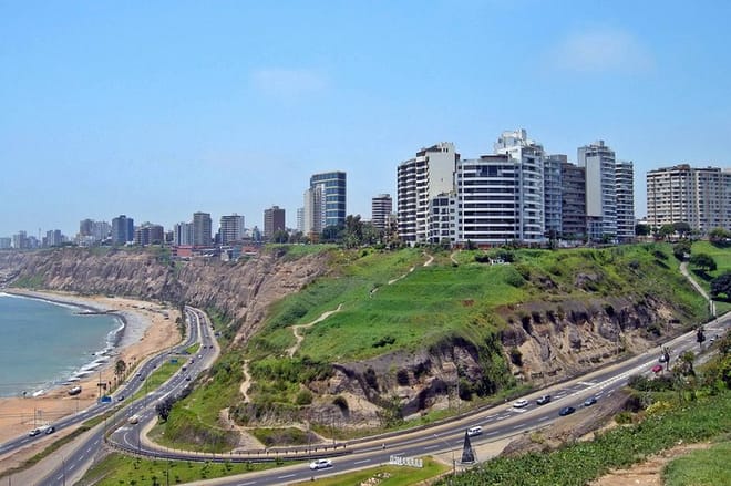 Small-Group Visit to Larco Museum, Downtown Lima and Santo Domingo Convent 7