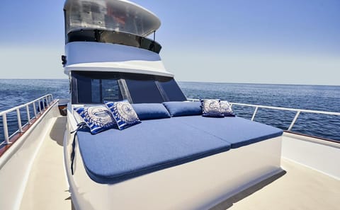 Yacht Tour and Beach Day in Alexandria, Egypt