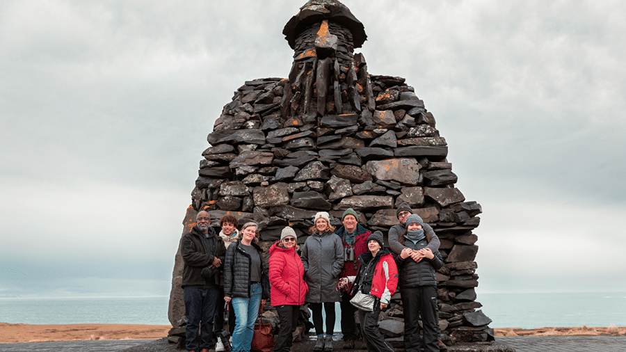 Snaefellsnes Peninsula tour in Spanish: Small group from Reykjavik
