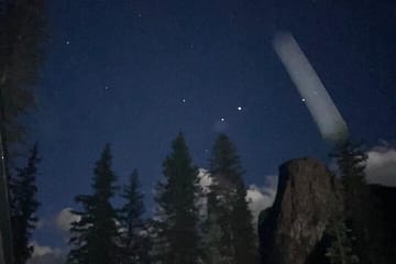 Sunset Tour Moranie Lake Lake Louise from Calgary Canmore Banff