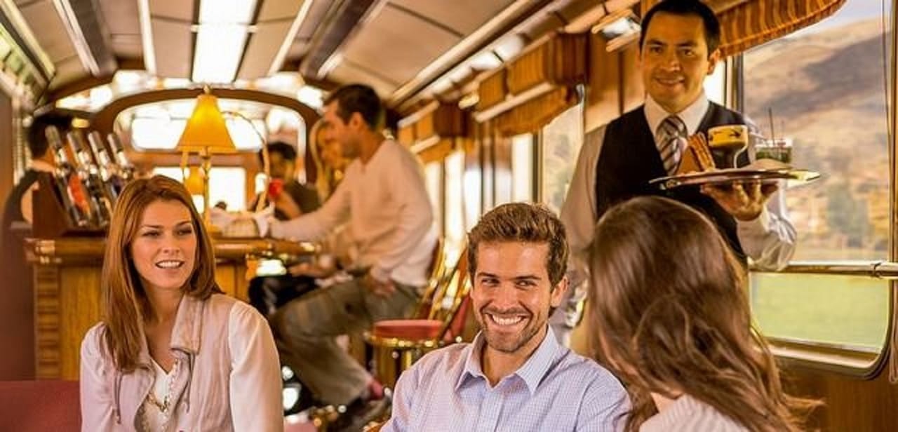 Machu Picchu Luxury Tour - Train Hiram Bingham 8