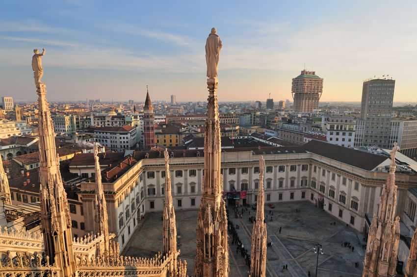 Milan Cathedral: Skip-the-Line Tour with Terraces