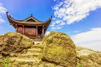 YEN TU MOUNTAIN SPIRITUAL DAY TOUR 1