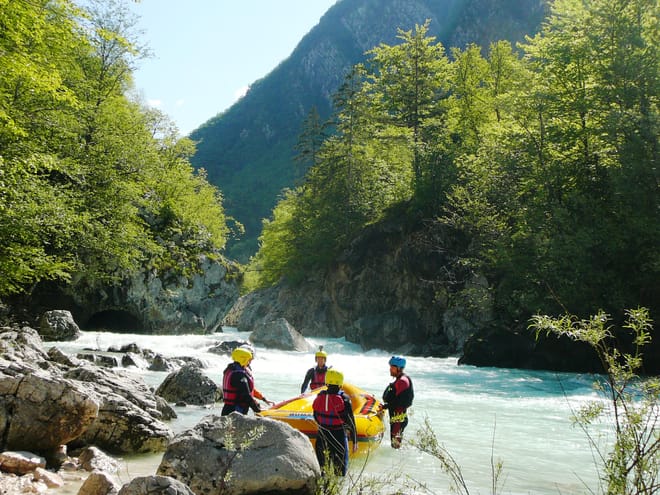 FULL DAY RAFTING WITH A PICNIC ON SOČA RIVER 2
