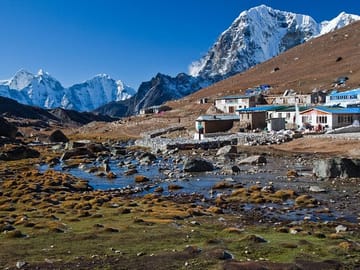 19 Days Mera Peak Climbing & Expedition – One Life-Changing Himalayan Adventure