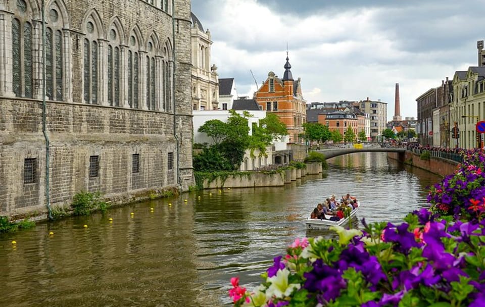 Day Trip to Ghent from Brussels with Castle Visit